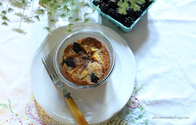 Peach and Blackberry Cake in a Jar